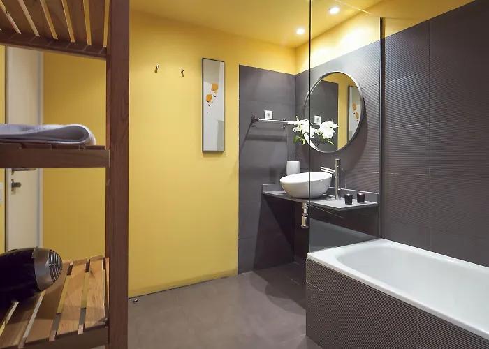 Inside Sants Apartamento *