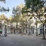Lägenhet Inside Sants Barcelona