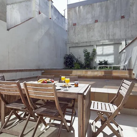 Inside Sants Apartamento *